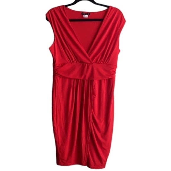 Venus Red Wrap Lined Pleated Front Stretch Mini Dress size M - Picture 1 of 6